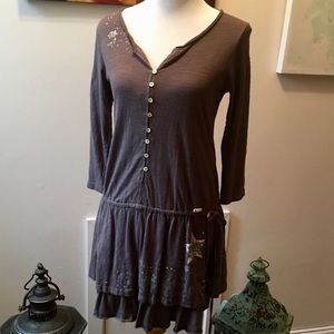 French Drop Waist long sleeves purchased in PARIS! Wear as a dress or shirt!